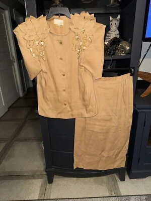 Cache 2 Piece Size 10 Pencil Skirt 💯 Linen Lined Shell Embellished A Vant Garde - Image 1 of 4