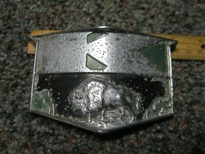 ORIGINAL KAISER BUFFALO HOOD ORNAMENT CHROME 5" with pitting as seen - Picture 1 of 4