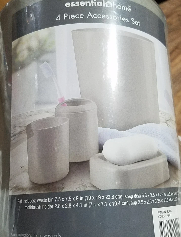 Juego de baño esencial Foto 1 de 4