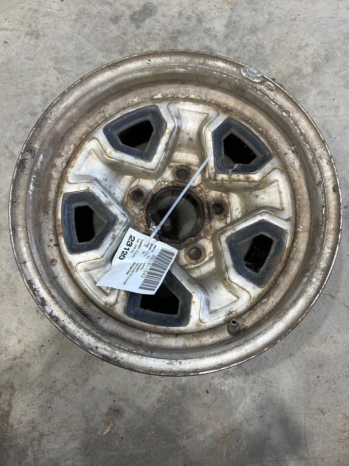 GM S10 1982-1993 4x2 rueda de rally de acero estilo 14x6 OEM 14077046 Foto 1 de 2