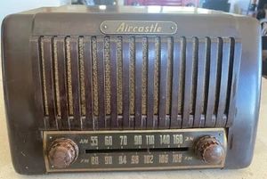 1951 Working Vintage Aircastle 206 AM FM Radio By Tele Tone tube radio 1950-59 - Picture 1 of 7