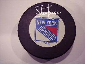 STEVE LARMER SIGNED 1994 NEW YORK RANGERS STANLEY CUP PUCK  - JSA  - Picture 1 of 3