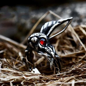 Vintage Red Eye Bunny Ring Stainless Steel Men's Gothic Rabbit Biker Punk Ring - Picture 1 of 5