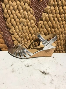 Sandalias Talbots Royce Nudo Cuero Plateado Cuña Punta Abierta EE. UU. Talla 8M - Imagen 1 de 8
