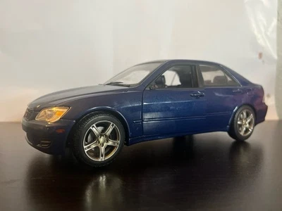 Autoart Lexus IS300 1:18 Scale Diecast Model Car Blue - Image 1 of 4