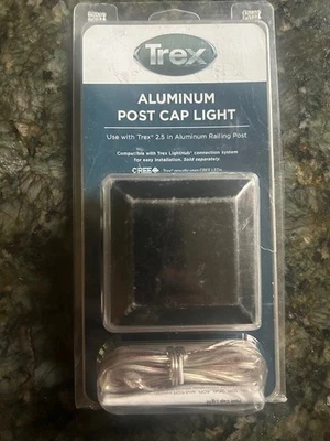 TREX DECK BLALCAPLED25 LED POST CAP LIGHT -black 2.5" x 2.5"