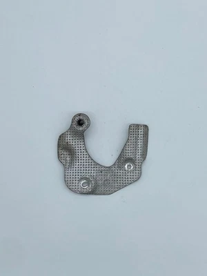 Protector térmico original usado OEM Volvo XC60 2.4 D / D5 diésel 2008-2017 | 30777257AE Foto 1 de 3