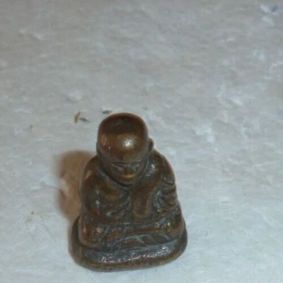 beau Bouddha chinois de voyage en bronze à patine brune, super déco  zen!!! - Photo 1/3