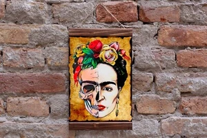 Frida Kahlo Die große Künstlerin Pinselfarbe Portrait Holz gerahmter Leinwanddruck - Bild 1 von 9