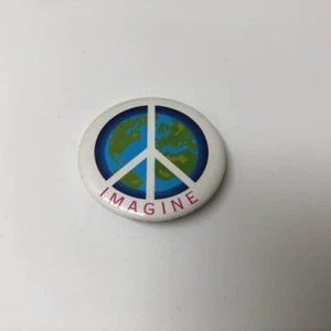 Botón Pinback IMAGINE WORLD PEACE: Hippy, Peace, Love de colección - Imagen 1 de 2