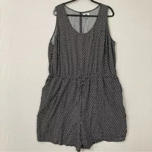 Old Navy Black White Ultra Soft Rayon Tie Front Sleeveless Rompers 3X - Picture 1 of 12