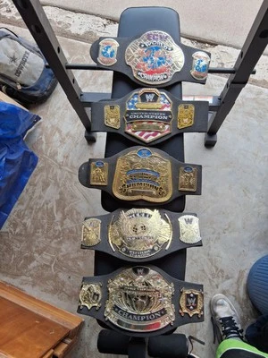 Cinturones WWE Foto 1 de 2