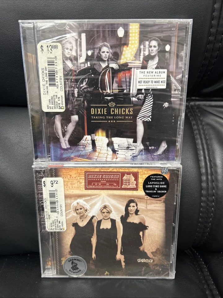 Dixie Chicks Lot of 2 CD's - Home 2002 & Taking the long way 2006 NEW SEALED Foto 1 de 3