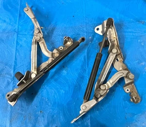 2011-2014 Chrysler 200 RIGHT + LEFT REAR TRUNK HINGE SET RH LH HINGES OEM XB - Picture 1 of 6