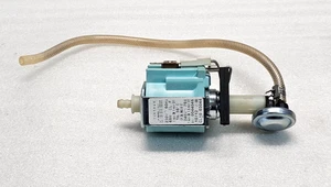 L05) Original URA IMPRESSA Z7 Type 659 Wasserpumpe INVENSYS CP.3A.993.0/ST - Picture 1 of 3