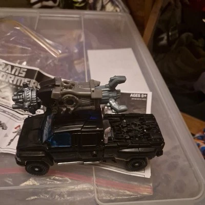 Transformers Dark of the moon Ironhide voyager class complete DOTM - Image 1 of 4