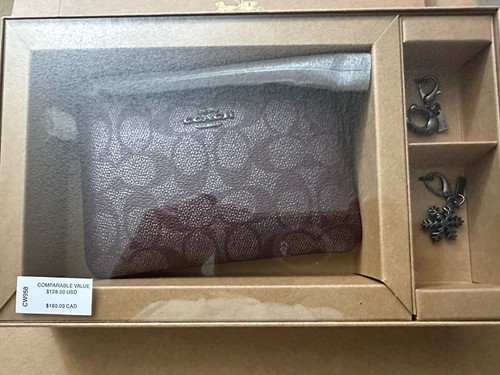 Coach Signature Braccialetto con Zip Angolare Metallizzato e Charms (Vino) Nuovo con etichette (CW958)