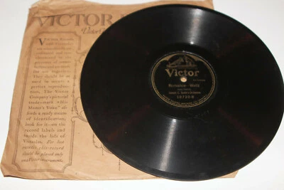 78 RPM 10" RCA Victor 18739 - Joseph C Smith Orch "Kiss a Miss, Romance Waltz" - Image 1 of 4