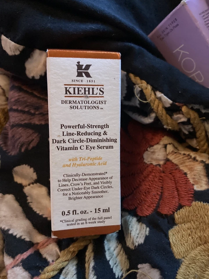 Suero para ojos Kiehl's Line-Reductor/Dark-Circle Disminuir Vitamina C - 0,5 fl oz Foto 1 de 1