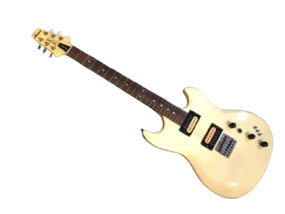 Aria ProⅡTS-400 Electric Guitar White Japan Vintage Musical Instrument Very Good - Image 1 of 4