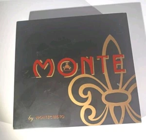Caja de cigarros de madera Monte By Montecristo Jacopo 7" x 7,25" x 2" vacía hecha a mano - Imagen 1 de 10