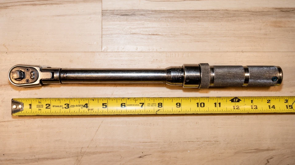 Precision Instruments M2FR100FX 3/8" Drive 15-100 Lb.Ft. Flex Head Torque Wrench - Image 1 of 4