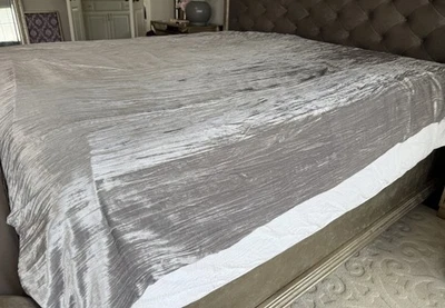 Funda nórdica West Elm exuberante de terciopelo arrugado queen completa gris platino Foto 1 de 4