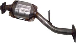 FITS 1995-2002 SUBARU LEGACY IMPREZA CATALYTIC CONVERTER 1AME642763 - NEW OEM - Picture 1 of 4