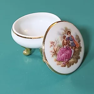 Caja de baratijas de porcelana con patas doradas Limoges Fragonard 1,75" redonda - Imagen 1 de 11
