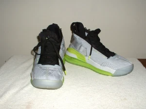 Zapatos deportivos Nike Jumpman Proto-Max 720 grises y negros para hombre talla 10 - Imagen 1 de 6