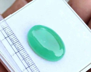 Natural Green Chrysoprase Oval Cabochon Super Stone 18.20 Cts 16*23.5 mm - Picture 1 of 4
