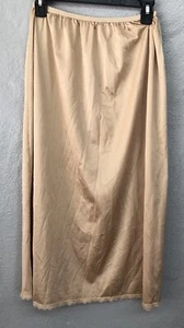 COMFORT CHOICE HALF SLIP, SIZE Medium 14/16 Nylon - Picture 1 of 9