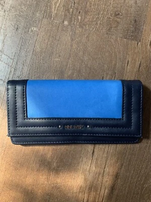 Carteira azul em dois tons Nine West - Imagem 1 de 4