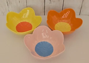 Target Room Essentials 6" Flor Melamina Postre Ensaladera Cuencos Primavera Verano NUEVO - Imagen 1 de 7