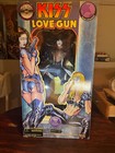KISS 1998 Love Gun doll 24-inch Paul Stanley MINT CONDITION Memorabilia/ Toys