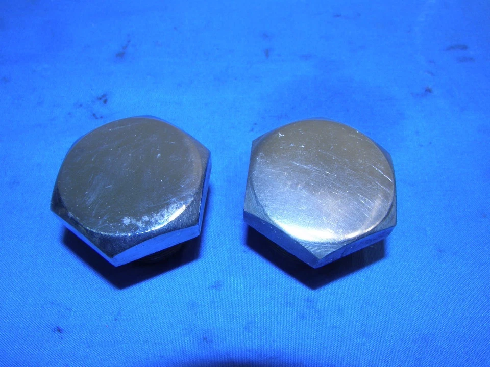 Tuerca de horquilla superior NOS. BSA B44 1965-1967, Triumph TR25W. # 97-2652 B890 Foto 1 de 1