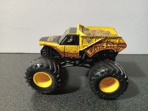Monster Jam Earth Shaker - Bild 1 von 5