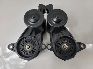 2020+ Chevrolet GM Encore Trailblazer OEM Park Brake Actuators 13524445 13524446 - Picture 1 of 7