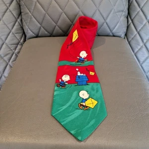 Mens Charlie Brown Tie Snoopy Peanuts Cartoon - Picture 1 of 3