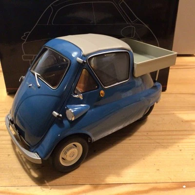 Premium Classi XXS BMW Isetta Pickup 1:12 Red New in Box - Immagine 1 di 4
