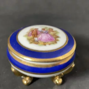 Caja baratija Limoges azul cobalto pareja detalles dorados patas redondas - Imagen 1 de 4