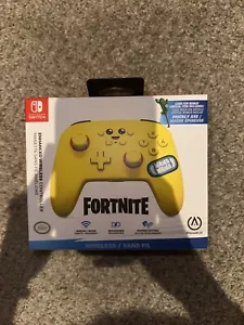 PowerA Wireless Controller Peely Fortnite for Nintendo Switch with Code NEW - Picture 1 of 5