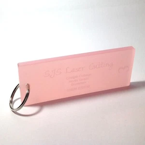Rosa Acryl Kunststoff Hotel Schlüsselanhänger Anhänger personalisiert graviert - Bild 1 von 1