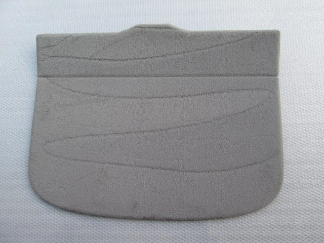 39872396 Alfombra Habitación Equipaje VOLVO C30 2.0 D 100KW 6M 3P (2008) Repuesto Usado Foto 1 de 1