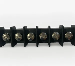 (QTY = 25) CURTIS 6-POSITION TERMINAL STRIP, NEW - Picture 1 of 4