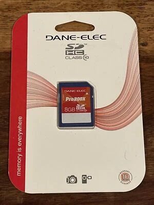 Dane-Elec 8GB SDHC Card - OEM - 2096V717 Digital media memory card  - Image 1 of 2