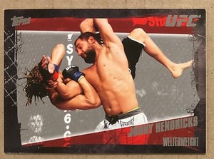 2010 JOHNY HENDRICKS TOPPS UFC SILVER THICK PARALLEL INSERT #58 CARD #127/188
