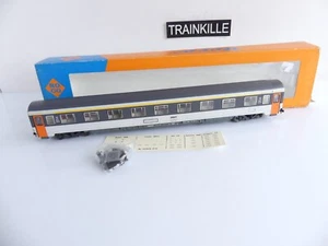 (2) 54236C ROCO HO VOITURE VOYAGEURS 1E CLASSE TYPE CORAIL 999-9 EUROFIMA - Picture 1 of 4