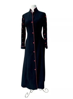 Vestido gabardina de terciopelo bordado cereza rojo negro Dutchess de colección talla 10 Foto 1 de 4