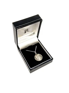 St Jude Medal with Chain - Foto 1 di 1